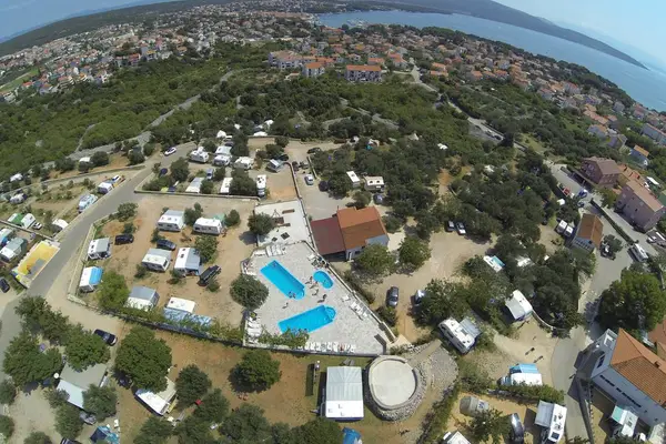 Camping Bor